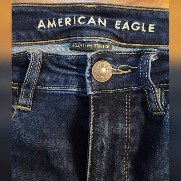 American Eagle distressed Dark Blue Jeans Sz 8 - Picture 5 of 7